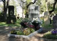 Lili Elbes genskabte gravsted. Foto: Steffi Eckold.