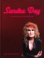 Sandra Day - Fra bondeknøs til piskedronning