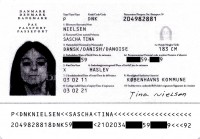 Tina Nielsens pas med X som kønsbetegnelse.